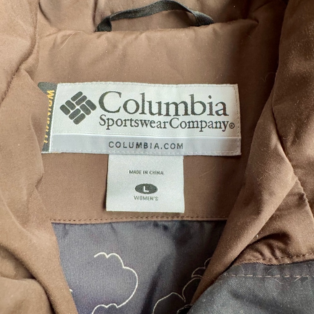 Columbia Women’s Brown Titanium Omni Shield COAT w/ Removable Fur Hood Large - Picture 4 of 9